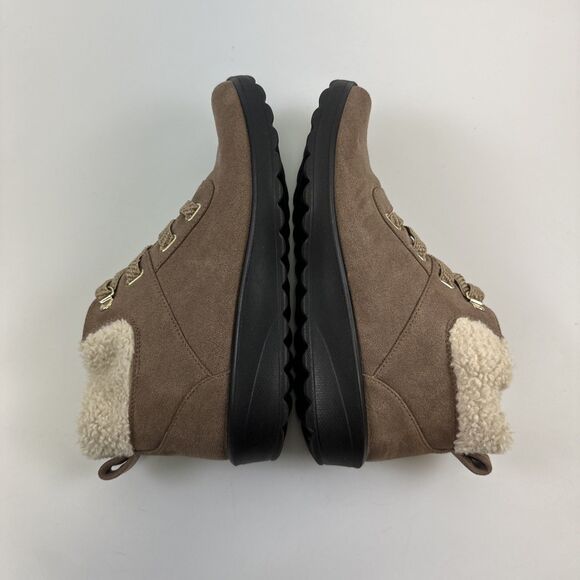 Bzees Generation Bootie Tan Faux Suede Ankle Boot Zip Washable Round Toe Women 8 - Picture 7 of 12
